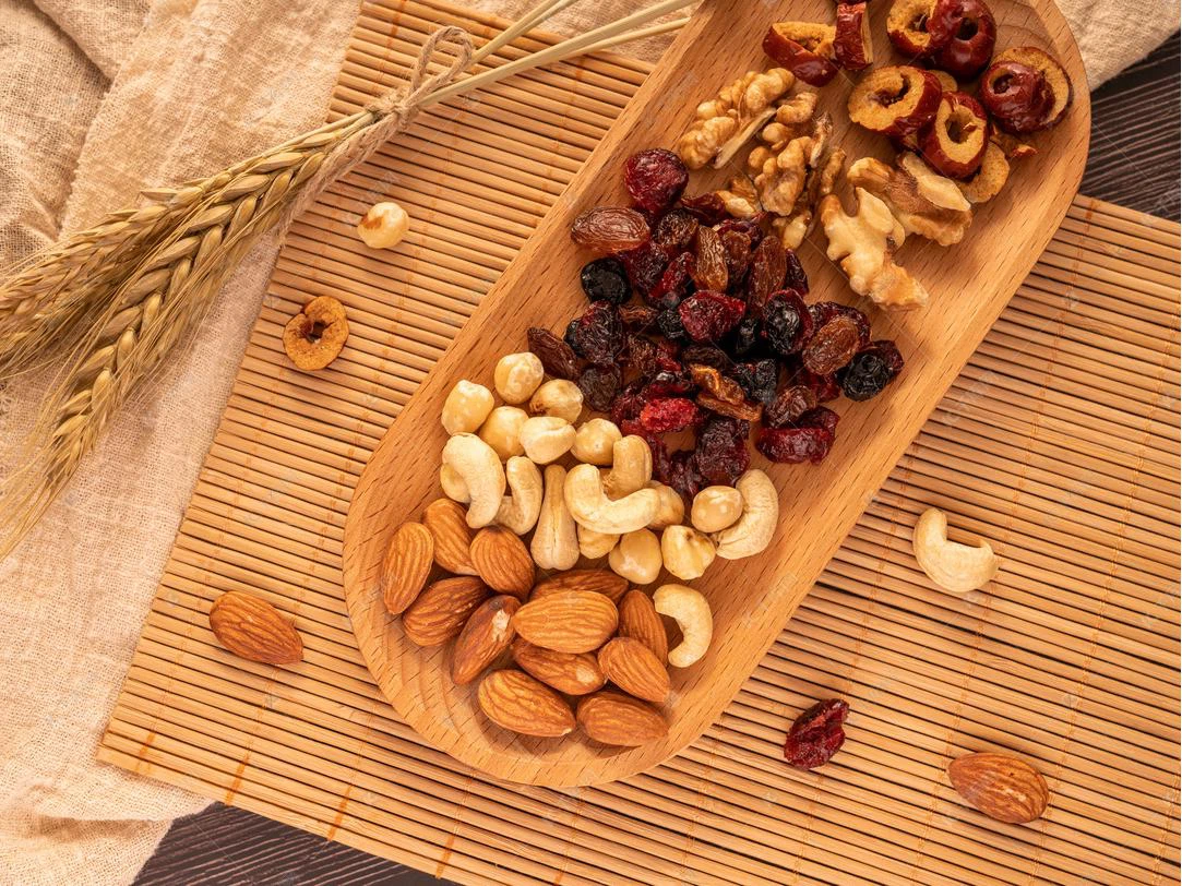 Vacuum-Packed Nuts Vacuum-Packed Nuts