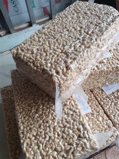 Cashew Vacuum Bag Machine Cashew Vacuum Bag Machine